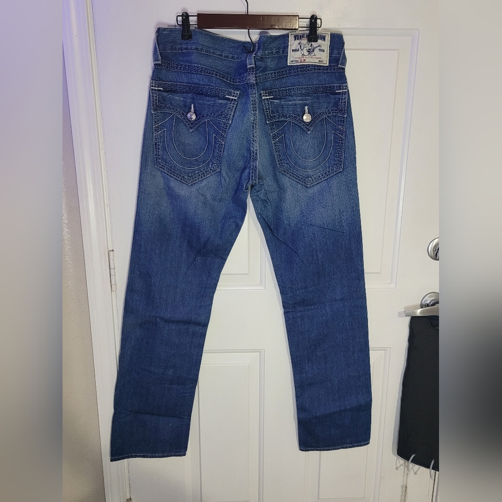 True Religion Distressed Jeans - Slim